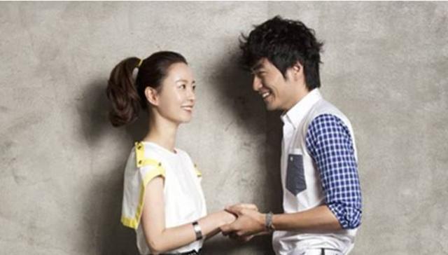 妻子不孕！「領養了一個女兒」孩子越長越像妻子，丈夫懷疑她不忠「趕她回娘家」：3年後相遇追悔莫及