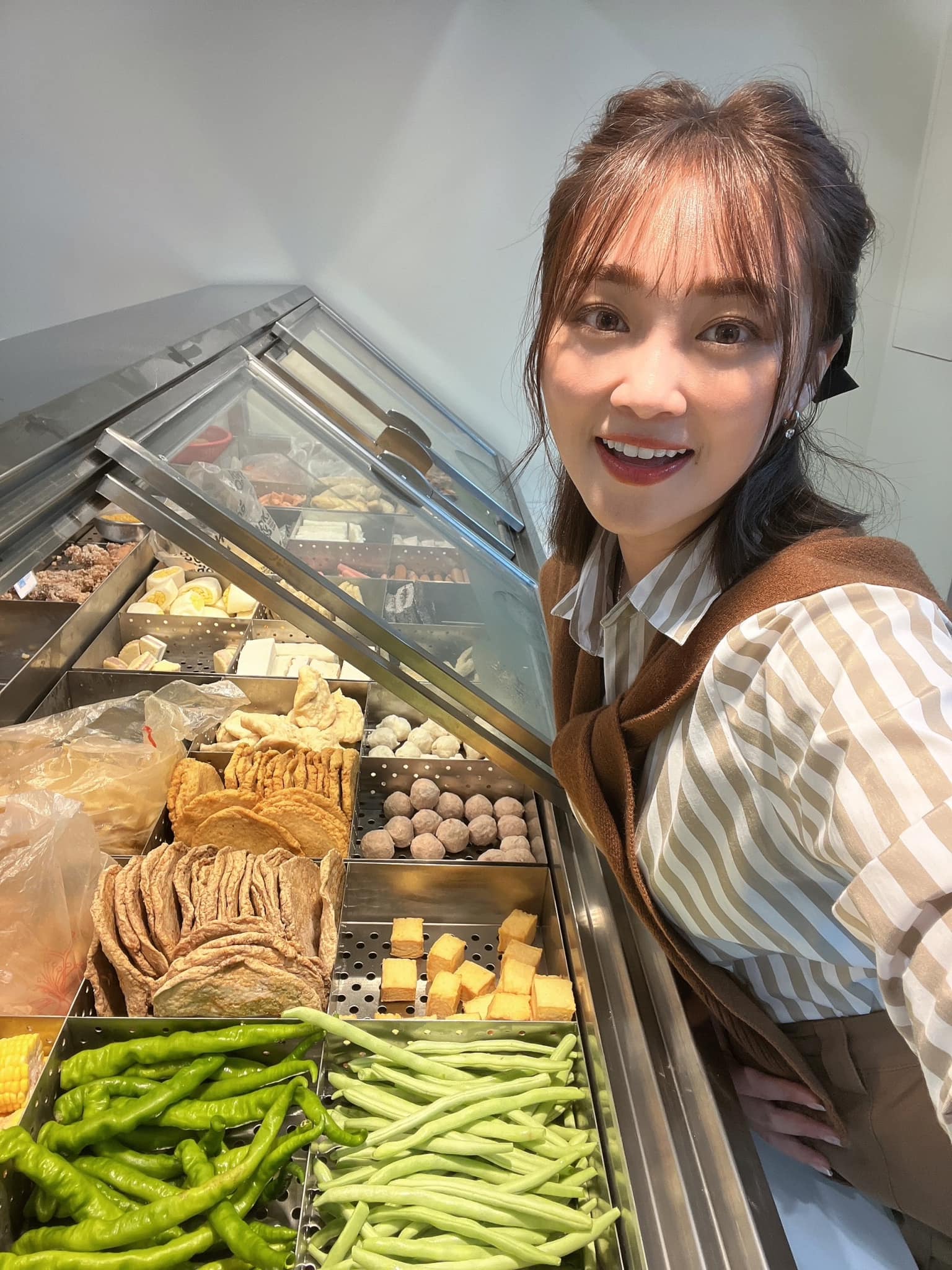 真的不簡單！32歲張文綺副業開8間店「爽辦15桌尾牙」　現場「驚見綜藝天王」台下全嗨翻