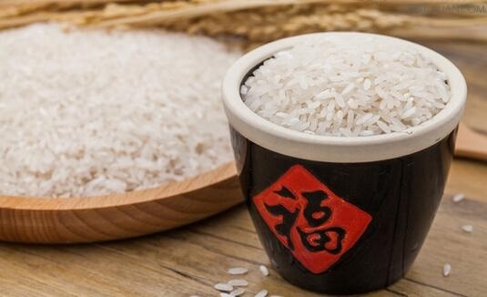 家裡米缸「放一物」包你好運一整年！被財神追著跑　真的太靈驗了