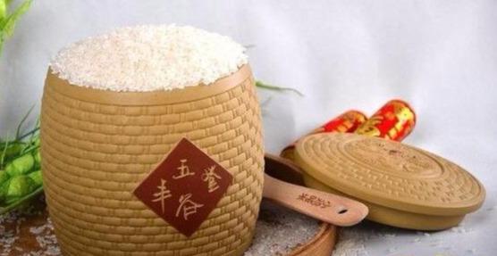 家裡米缸「放一物」包你好運一整年！被財神追著跑　真的太靈驗了