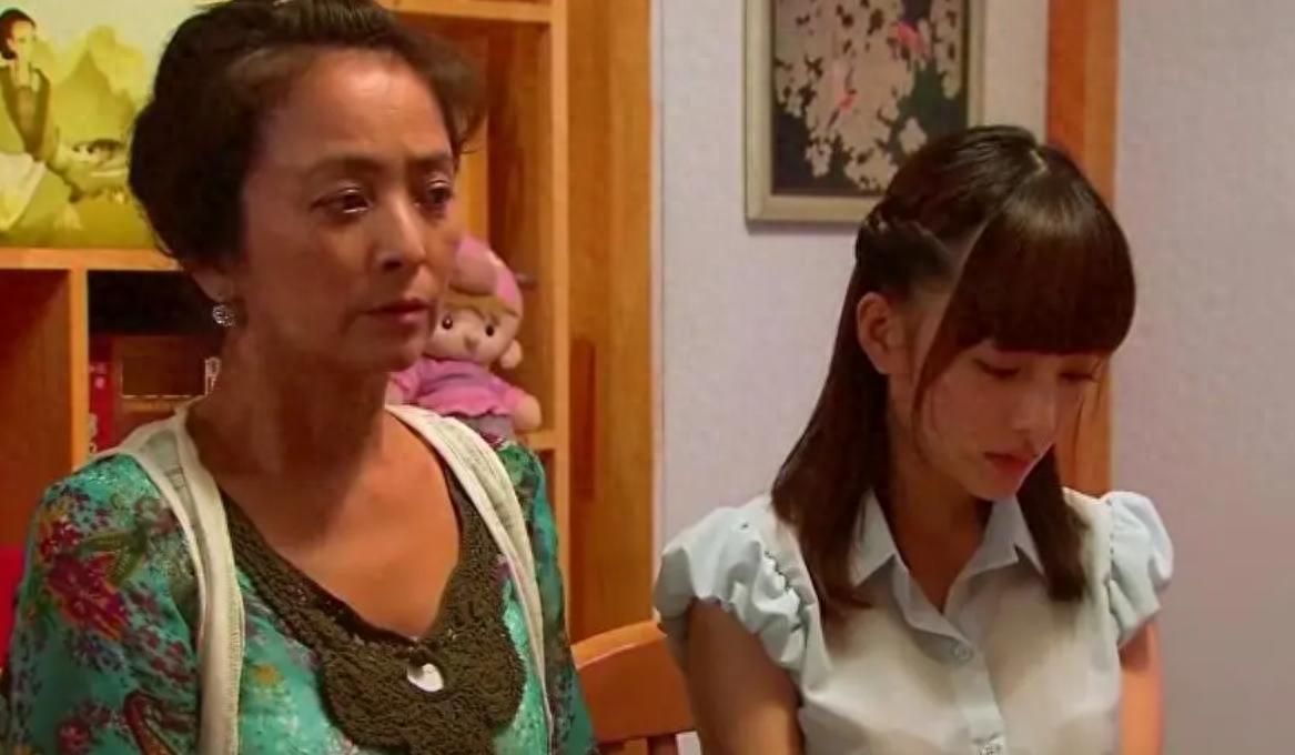過年我給媽媽轉賬30萬！只給婆婆轉1萬罵我「明目張膽貼補娘家」　老公接過電話「我支持老婆」還封鎖了聯繫方式