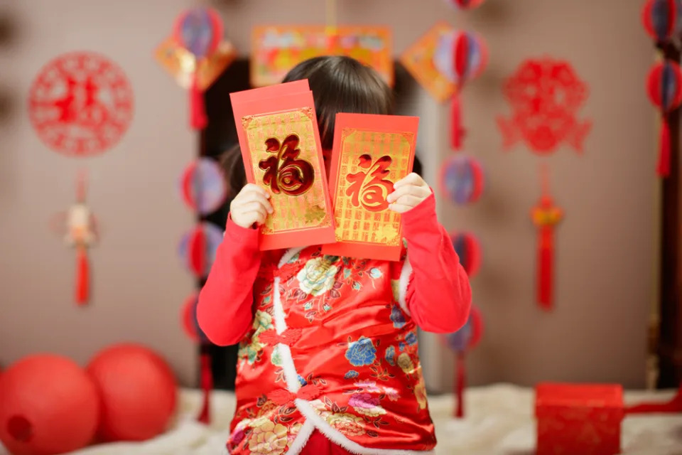 包600被嫌少！他鬱悶「給5歲外甥紅包」竟被挖苦1句　網友「祭出大絕招」：恭喜你