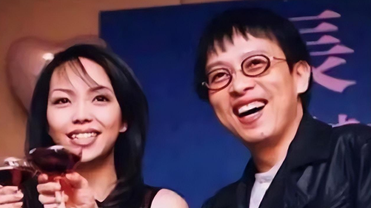 紅遍兩岸三地！三婚三離「無兒無女」曾是人生遺憾　今她55歲「放下執念」專注事業：越活越年輕