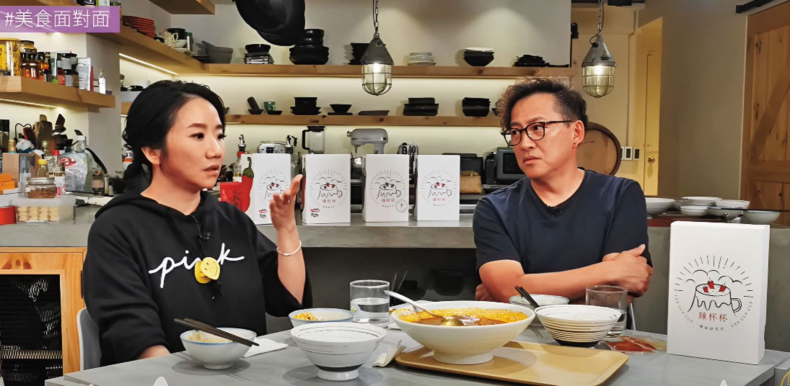 陶晶瑩直播落淚！她一看傻眼「怒轟夫妻倆」：沒品的是你們　發6點聲明「操作有夠低端」