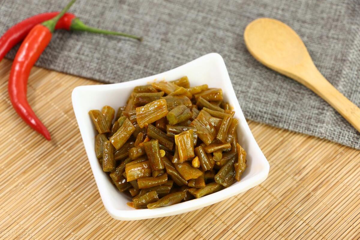 離肝癌只差一步！盡量少吃「這4種食物」會加速肝硬化　　常吃肝臟解毒負擔太重：更容易病變