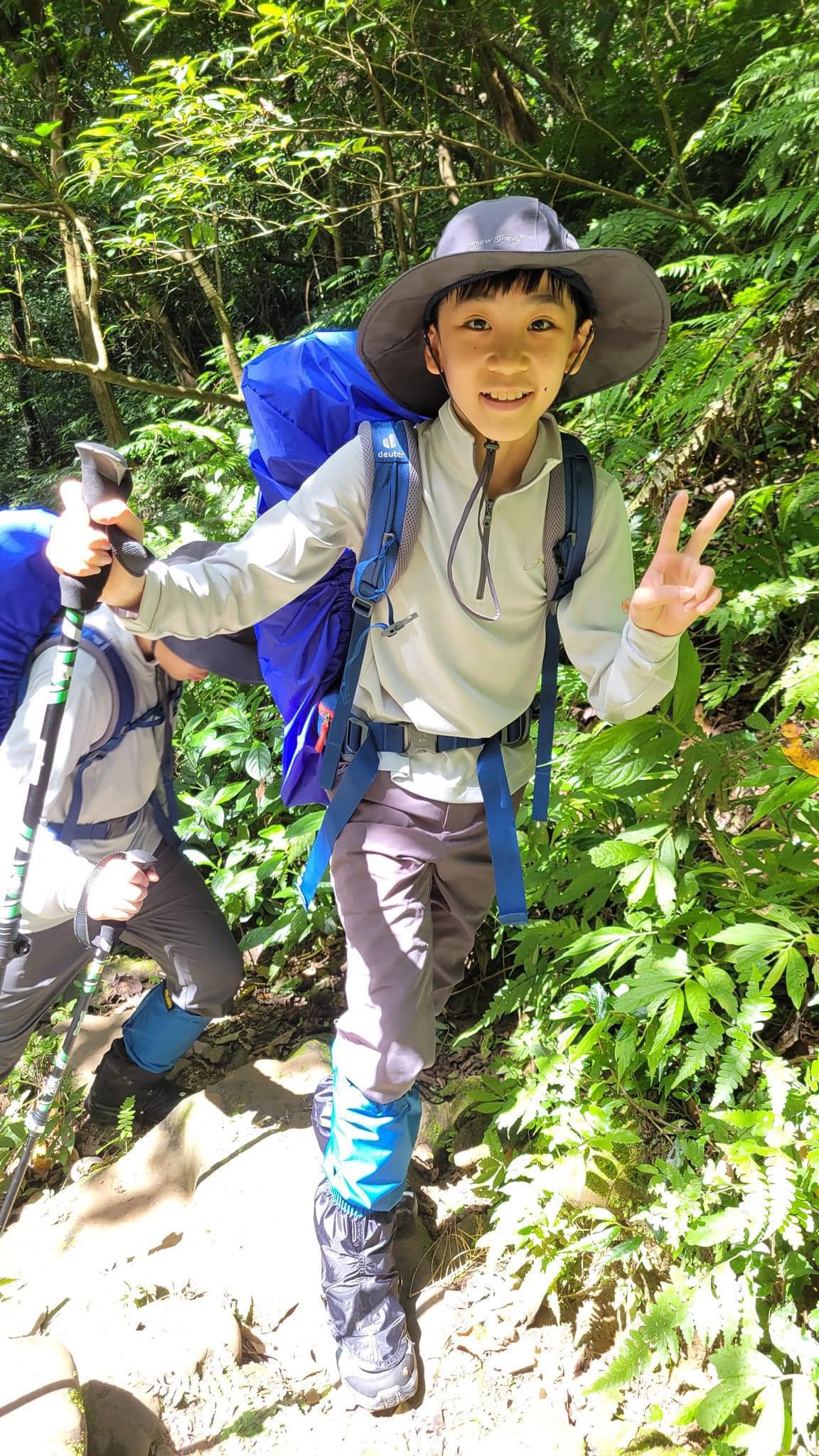12歲天才歌手鄧品硯《超級紅人榜》創紀錄奪冠 首支單曲〈成長的歌〉感動全場
