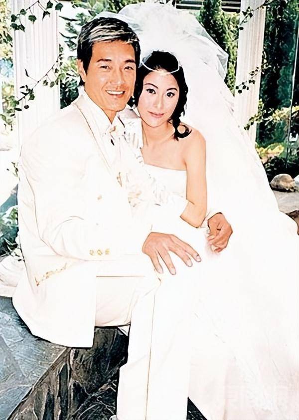 輕生離世1個月！47歲女星「住所淪凶宅」老公急賣房　寧可「砍價4千萬」出售：價格驚人