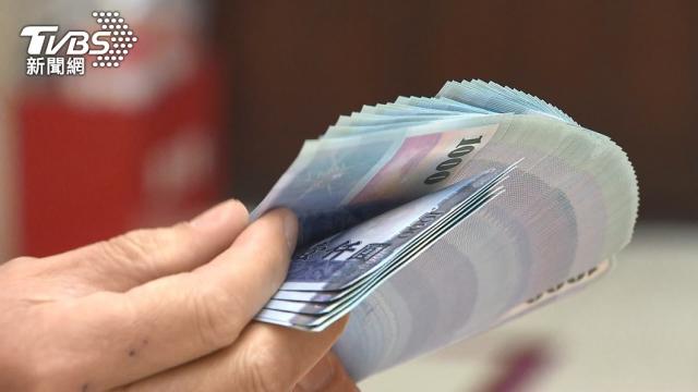 妻子早逝！我65歲「找老伴AA制搭夥」雖然是省錢了　「可她無心一句話」卻讓我感到害怕