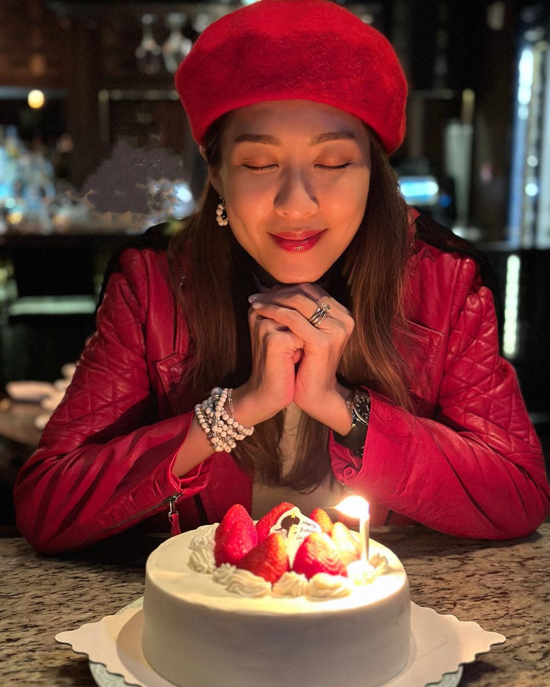 摯愛生命倒數！43歲女星「深夜悲慟喊話」：我真的很痛苦　求大家幫集氣「希望有奇蹟出現」