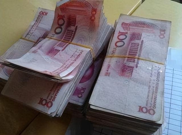 已經借3次錢！姑姑元旦「又跑來我們家借錢」　前幾次都沒還「下一秒媽媽的做法」讓我看傻了