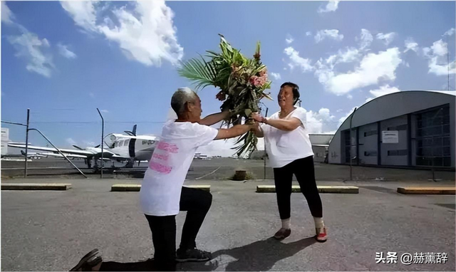 爸爸胃癌晚期！暴瘦「切除器官80％」受盡折磨　我決定「騙他出國旅遊」快樂到最後一刻：88天後出現奇蹟
