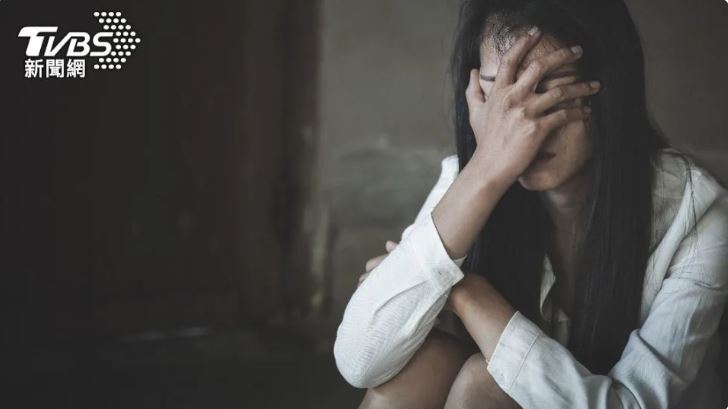 準新娘婚前「遭親媽捲走百萬」全部送他花！委屈喊「信任換來背叛」網勸：快斷絕關係