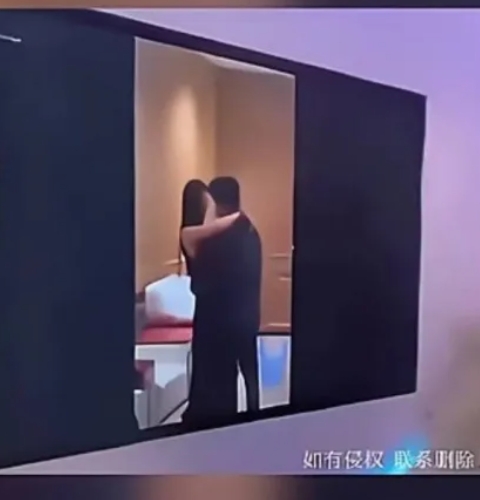 婚前外遇小王！新郎氣炸「婚宴放送出軌片」畫面曝光　娘家超尷尬「臉全被丟光了」　