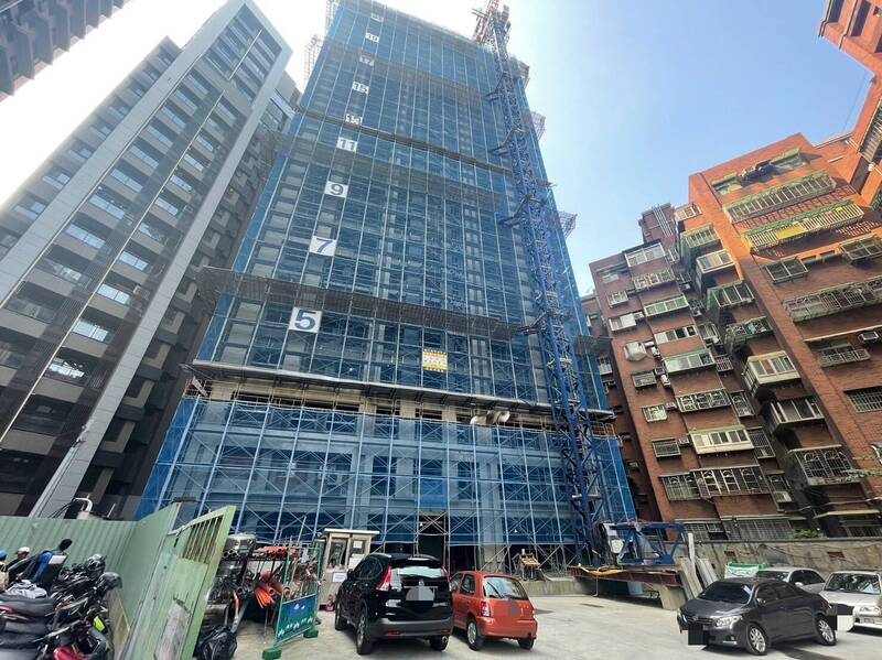 離婚後太傷心！阿姨忘記有買房「23年後才想起來」　直奔屋子「一打開門崩潰了」