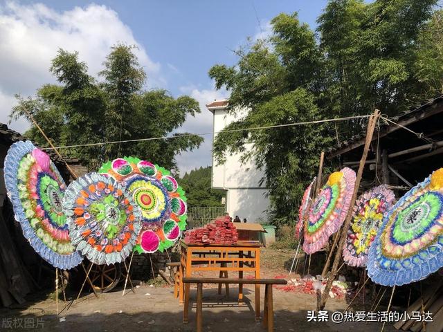 夫家爺爺90歲過世！大伯堅持「要我兒子出席」回老家大辦　大姑無奈一番話「果然不懷好意」