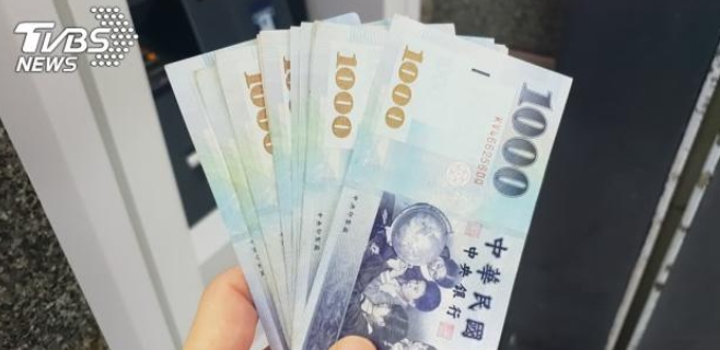「父母老了一定要養？」他月付1萬5孝親費嘆：成家難！怨雙親沒退休金「當初可拿掉我啊」惹眾議