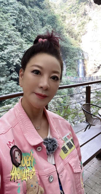 突拋震撼彈！58歲楊繡惠深夜「宣布退出演藝圈」　哽咽曝原因：「我對不起大家」