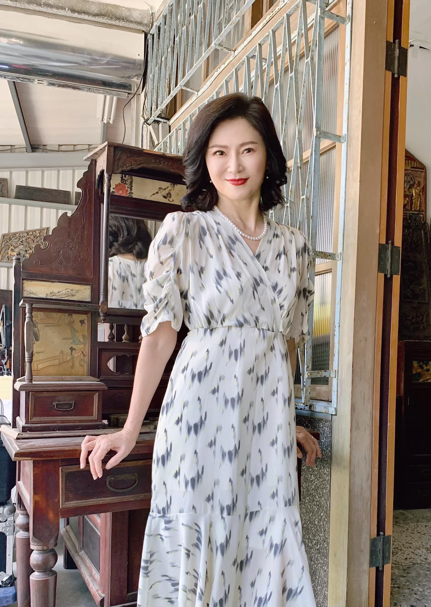 玉女歌手回來了！55歲身材辣翻「還能穿上30年前褲子」　「一開唱掀回憶殺」美聲絲毫未變