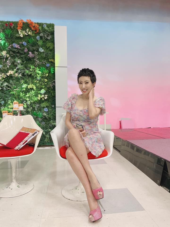 驚傳腦中風！53歲《戲說》女星「加護病房搶命」近況曝　淚喊「還有罕病兒要顧」：拚命活下去