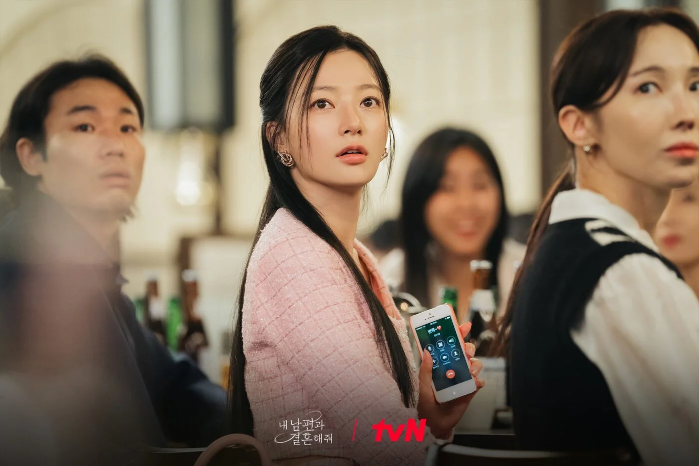 已經訂婚！未婚妻「和姊妹日本玩7天」享受單身之旅　他在路上「巧遇熟悉人影」氣炸退婚