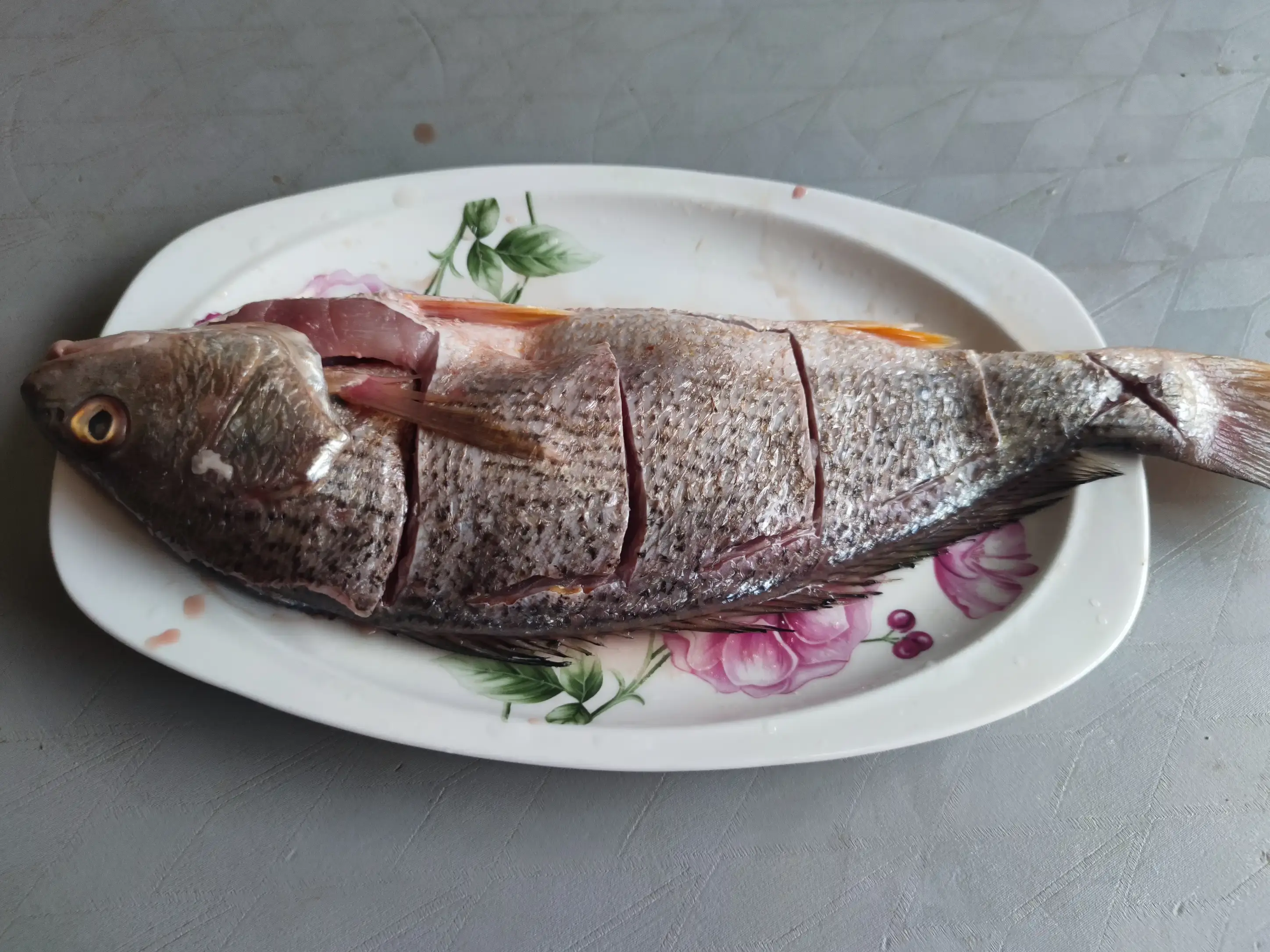 年夜飯吃魚有講究！「3種魚不吉利」千萬別端上桌　早知早受益：吃對了才會年年有餘富