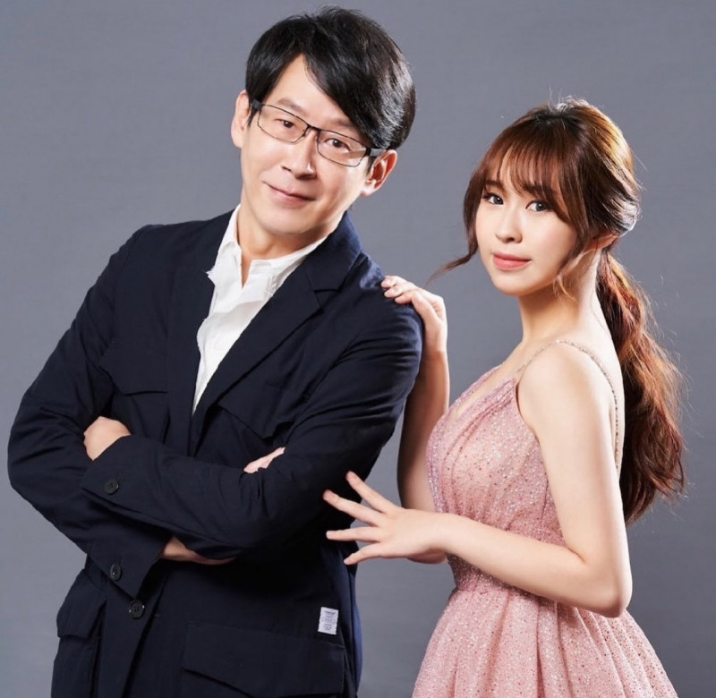 翻出舊卡帶！「他被女星美貌驚艷」怎麼沒有紅？網認出「老公是天團男星」被捧掌心疼