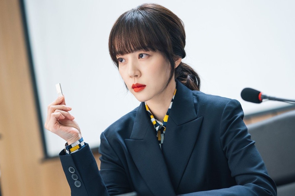 另一半是「3生肖女要注意」！她智慧超群「善於心計」　她天生潑辣「無人能收服」