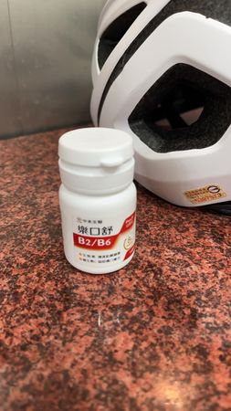 走春出事了！53歲八點檔男星驚傳「初三癱軟倒地」　他淚謝「路人緊急飛奔相救」：最美麗的風景
