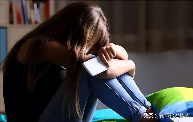 接母親到家裡過年！7天不到「一家三口只剩一口」　我「撞見客廳一幕」痛哭：媽您快走吧