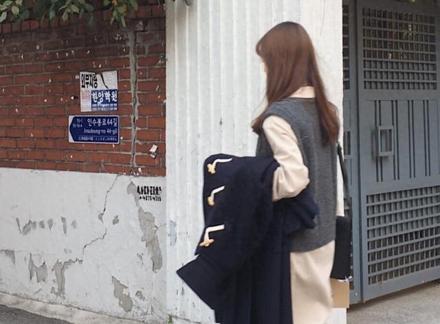 我創業事業有成！新年剛換賓士「想開回家炫耀」　老婆卻要我租60萬的車「過了一個年證明她是對的」