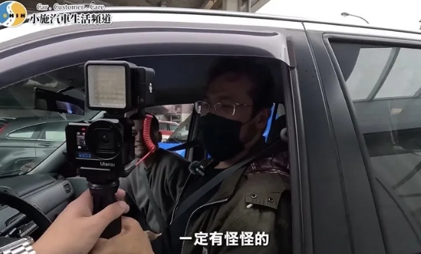 老闆豪送刮刮樂！員工當場「刮中200萬」嗨去銀行兌換　「他突然開口」全場驚呆