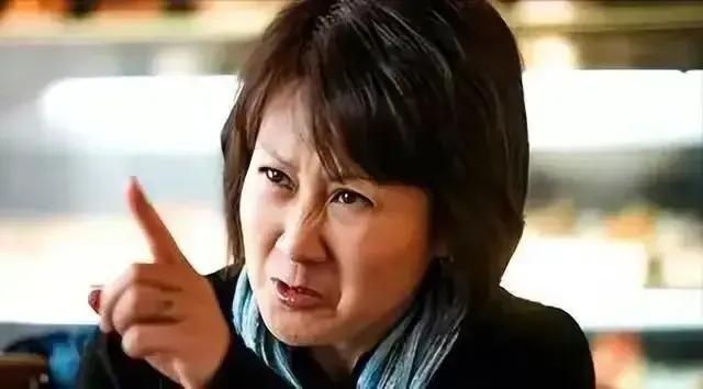 月領3萬退休金！60歲婆婆「堅持嫁50歲嫩尪」跟兒鬧翻　「第一次回婆家」後悔嘆：不聽媳婦勸