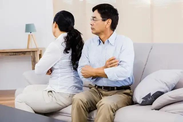 月領3萬退休金！60歲婆婆「堅持嫁50歲嫩尪」跟兒鬧翻　「第一次回婆家」後悔嘆：不聽媳婦勸