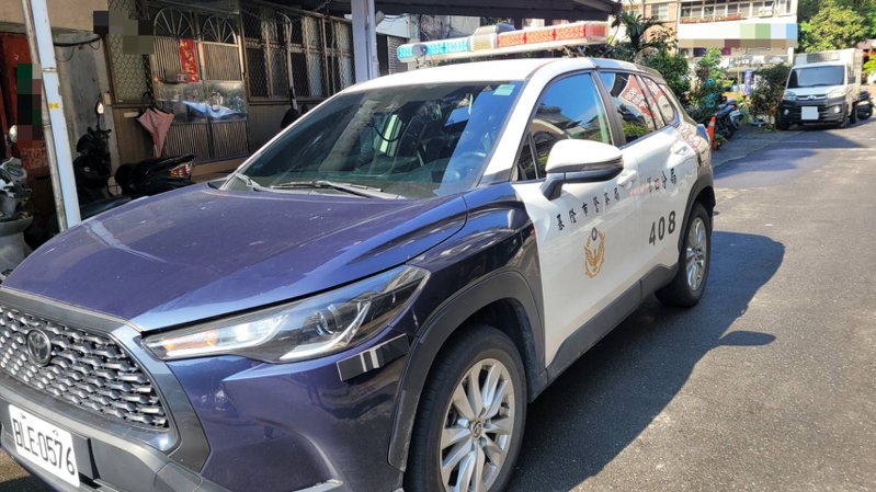 基隆雙屍命案！警方獲報破門「父子並肩躺床上」　「遺言帶父親一起走」友慟：他很孝順