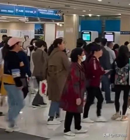 媽媽很照顧娘家！外婆中風都媽媽一人照顧　今年舅舅「做生意月賺150萬」舅媽年前打來：今年別回來