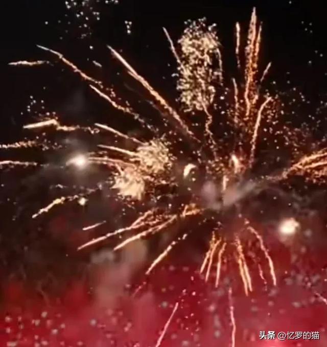 媽媽很照顧娘家！外婆中風都媽媽一人照顧　今年舅舅「做生意月賺150萬」舅媽年前打來：今年別回來