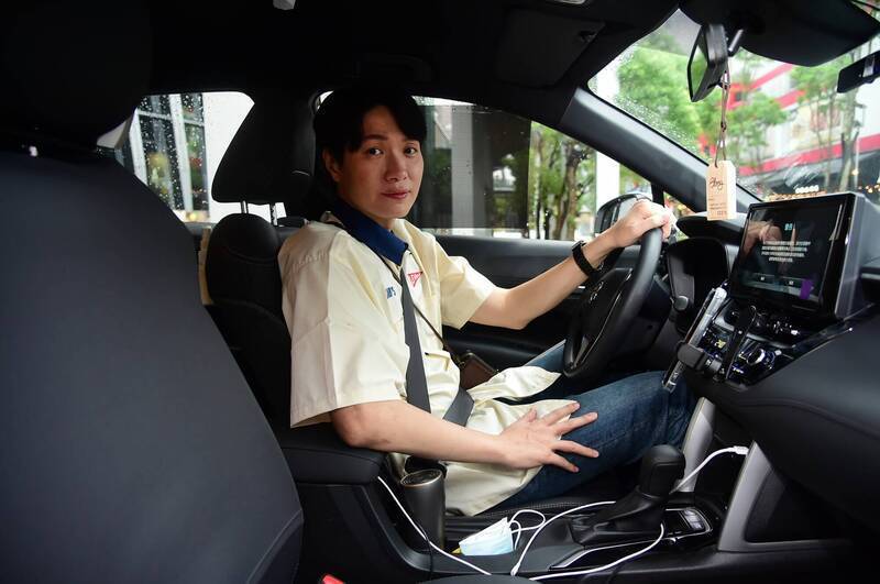終於回歸八點檔！42歲男星「開計程車被認出」　認了兼差養家「演藝圈太現實」