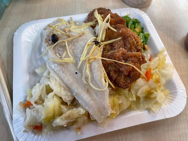 台北物價！他吃自助餐「雙主菜+4配菜只要100元」　大方「曝光店家地點」網友狂朝聖