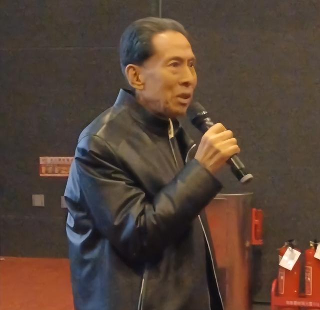 資深男星病逝！驚傳「在家中離開」享壽71歲　2個月前露面「臉色不對勁」好友悲慟：活在我們心中