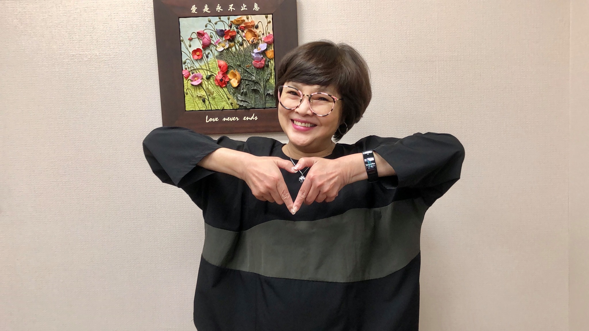 才喊頭痛10分鐘就斷氣！61歲紀寶如悲痛證實「小年夜送走摯愛」　殯儀館「驚見巧合」落淚：是安排好的