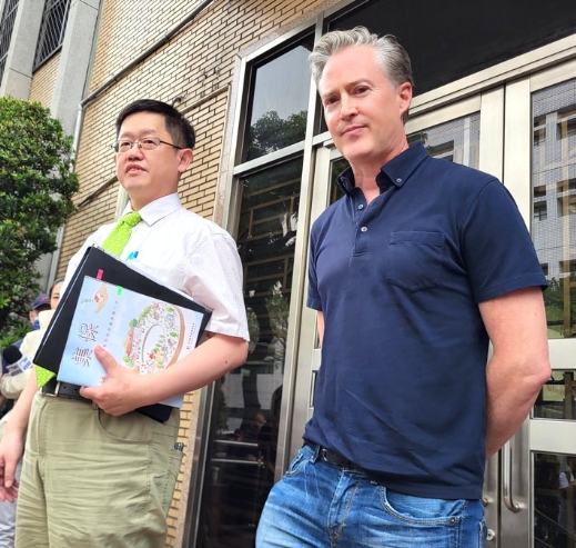 夏克立激動痛哭！崩潰遭黃嘉千暗算：「要送妳進監獄」　她聽完8字冷回應