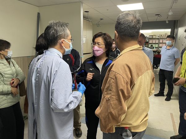 彰化國小3姊弟「走斑馬線遭撞飛」！妹插管急救「姐昏迷指數僅3」不樂觀　事發畫面曝光