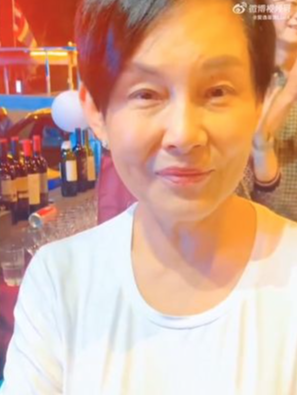 當家花旦之一！資深女星「驚傳過世」死因曝光　緊急送醫「搶救30分鐘無效」