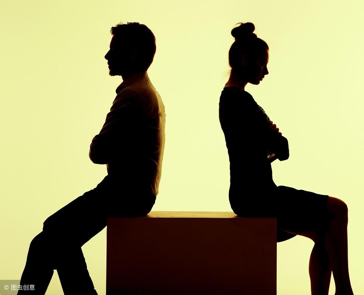 不再自討苦吃！相親結婚「生了女兒後老公提AA制」我答應了　元宵節全家聚餐「婆婆打電話來怒吼」：還不回家做飯