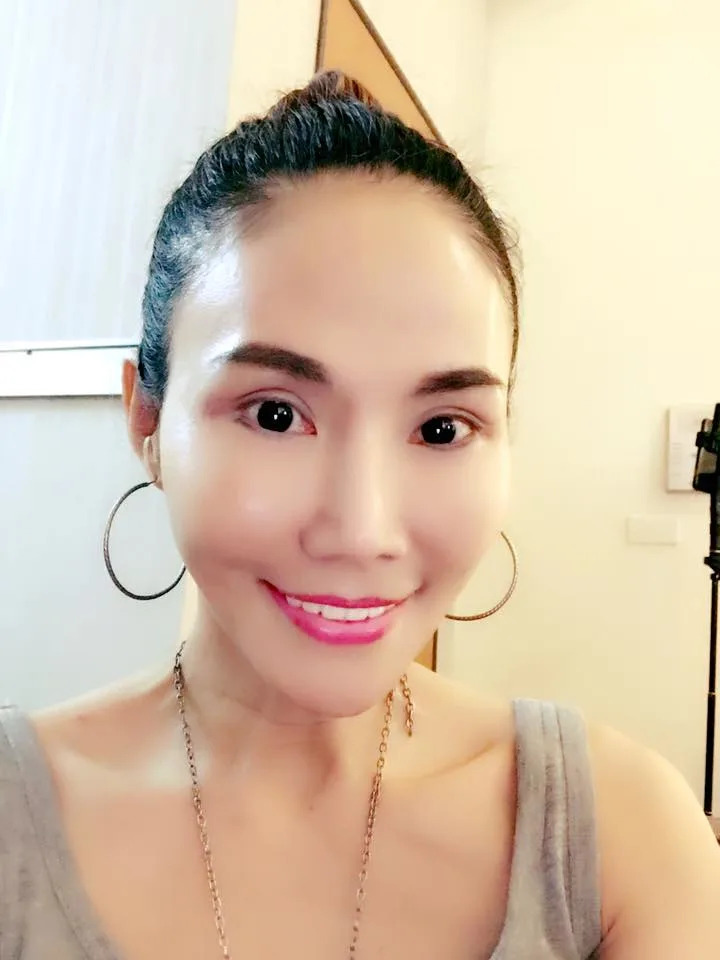 主持台上突發病！當紅玉女「遭送進精神病院」領重大傷病卡　消失演藝圈35年「53歲近況曝」