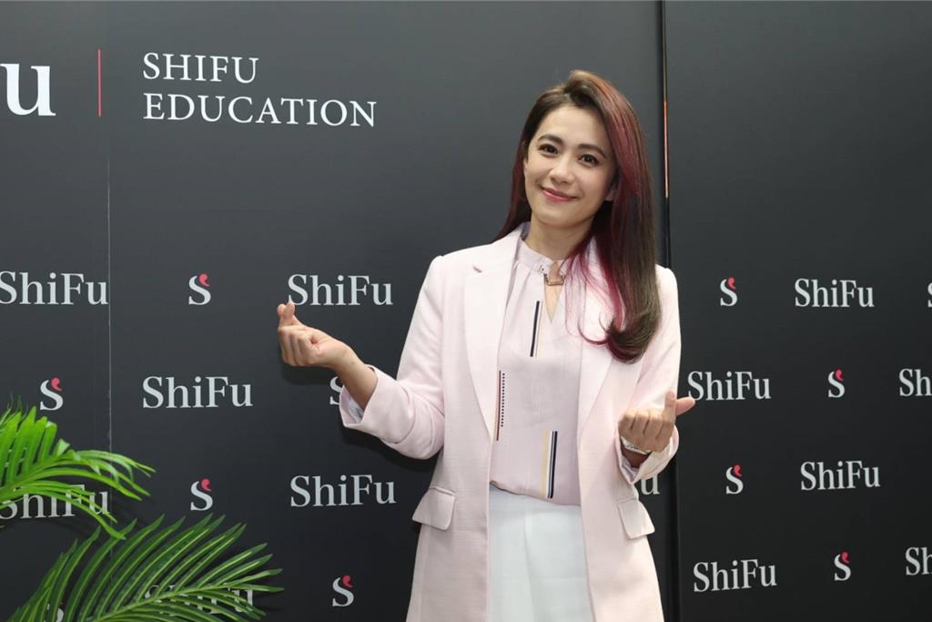 離婚纏訟5年！44歲女星「暫別演藝圈」鬆口：精神折磨　自嘲「前夫節目脫口懺悔」：真的偷吃了