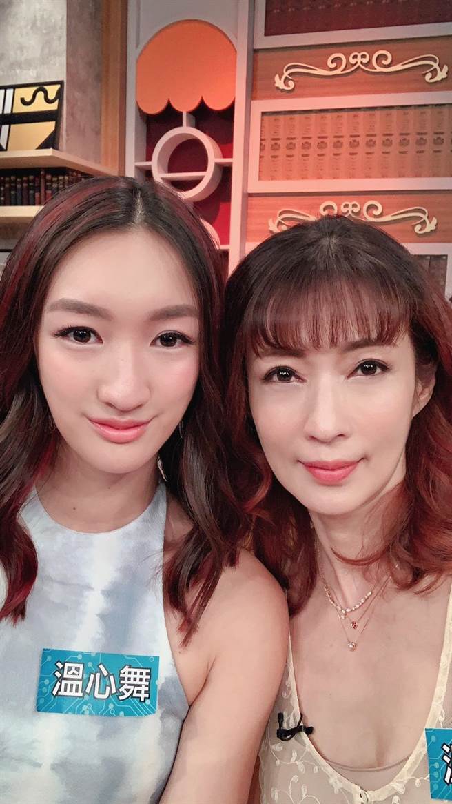 剛被三婚老公踹!溫翠蘋驚傳「鬧翻寶媽」閨密情斷 知情人曝「把好姊妹當笑話」陳美鳳也吃鱉