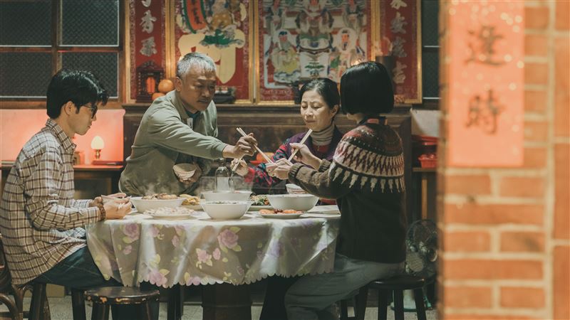 方文琳「摯愛安樂死」大崩潰！二姐江蕙現身安慰：對他來說是解脫