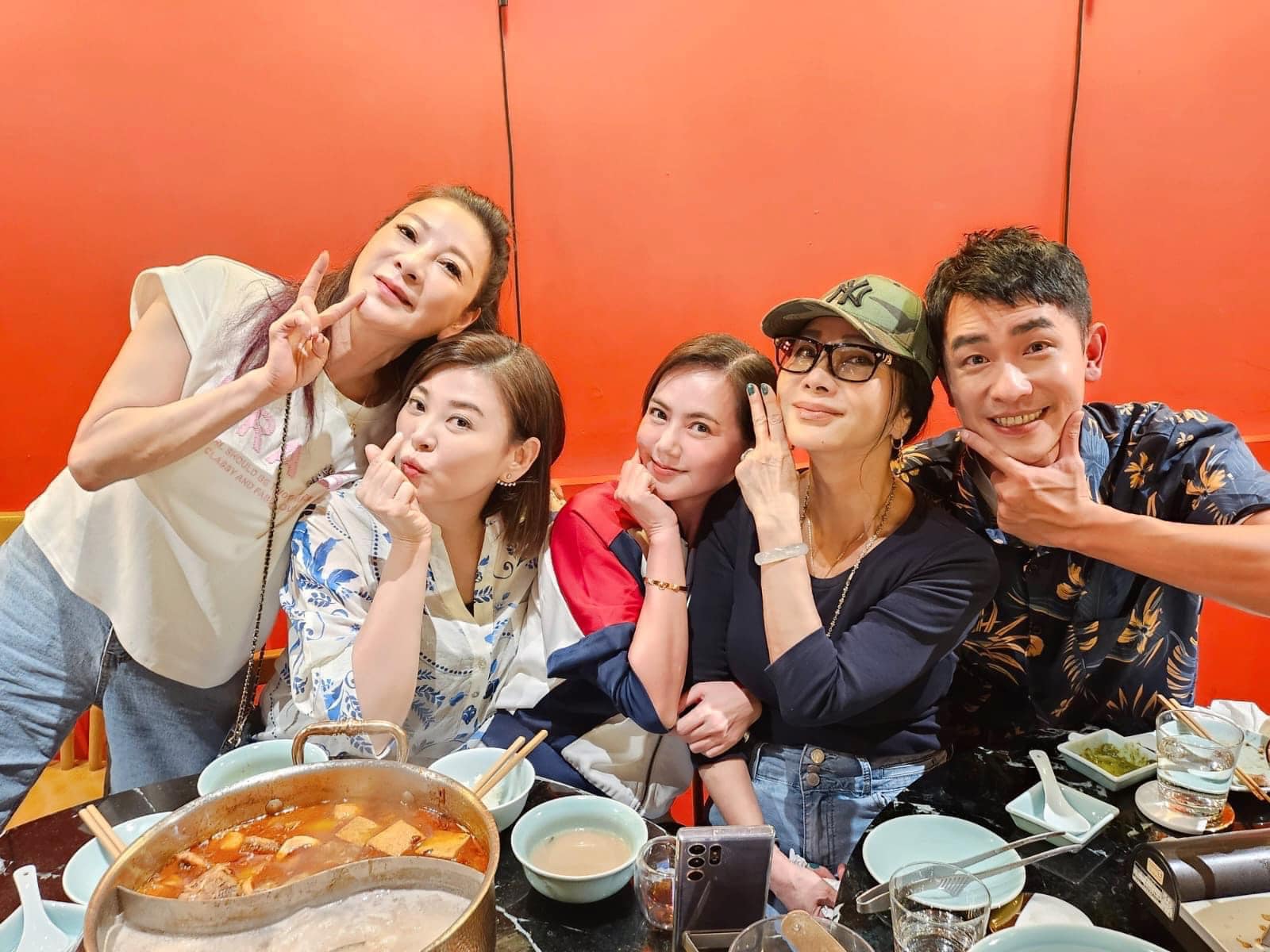 無預警大暴走!楊繡惠「公開飆罵一名女子」原因曝光 公佈「無打碼畫面」全網震驚:沒水準