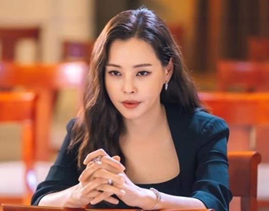 第一次見兒子女友！吃飯時「她替我剝了三次蝦」　我告訴兒子「這種女人絕對不能娶」